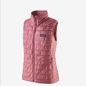 Patagonia Pink Quilted Women's Vest